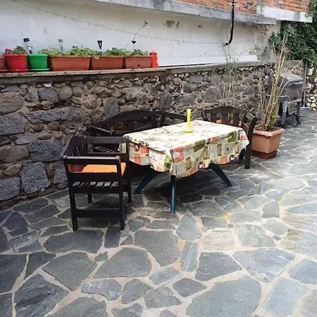 студио в близост до църквата и центъра на града Apartament