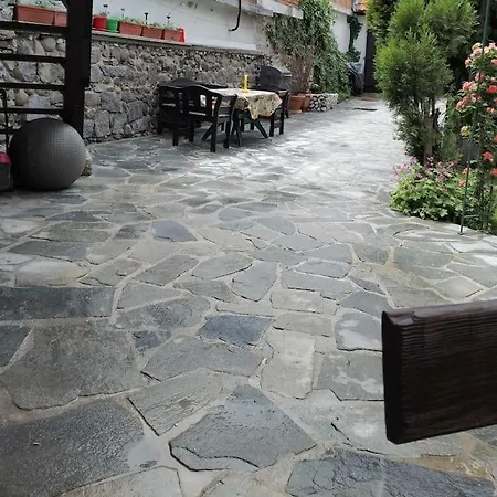 студио в близост до църквата и центъра на града Bansko