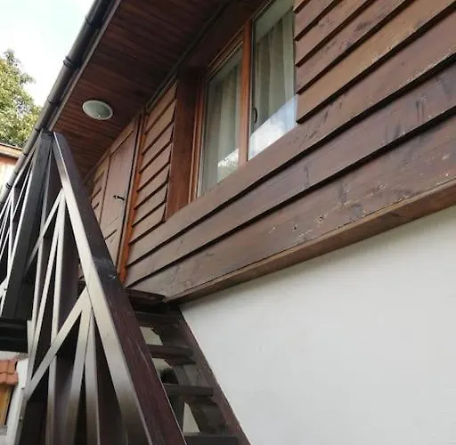 студио в близост до църквата и центъра на града * Bansko